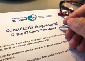 Consultoria-Empresarial-O-que-é-Para-que-Serve-Como-Funciona-Guia-Completo